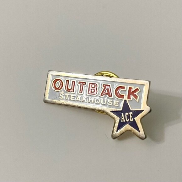 Outback Steakhouse Pin Ace Star Design - Picture 3 of 11